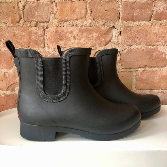 Chooka Delridge Chelsea Rain Boots Sz 6 Black Rubber Faux Fur Lined Waterproof - Picture 1 of 6